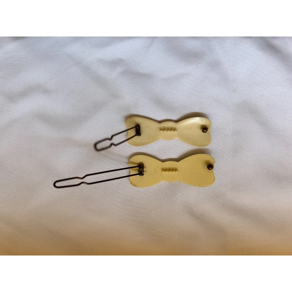 Vintage Made France Hair Barrettes Pair Bow Clips Pearl Sheen Cream Tige Boule
